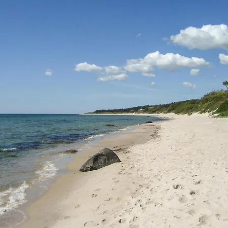 Prázdninový dům A Beautiful In Aakirkeby With 4 Bedrooms And Wifi Vester Somarken